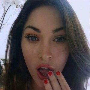 Meet your Posher, Chloe